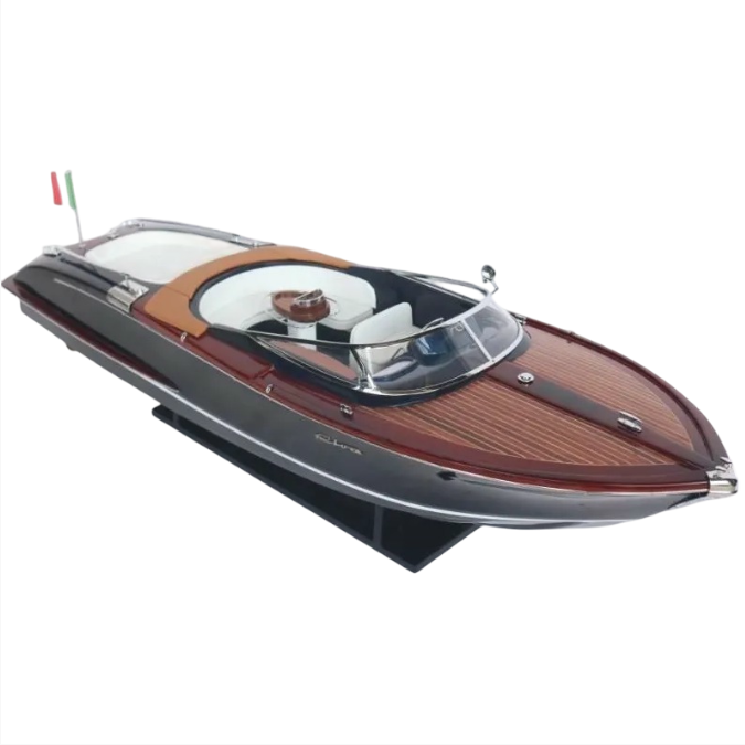 Катер Riva Aquariva 88 см Катер Riva Aquariva 88 см