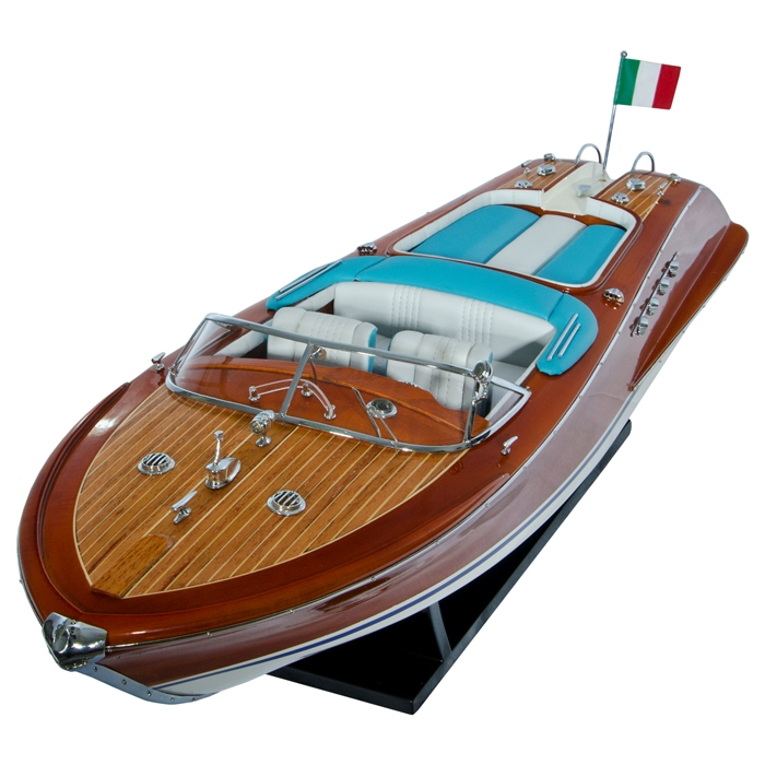 Катер Riva Aquarama 85 cм Катер Riva Aquarama 85 cм
