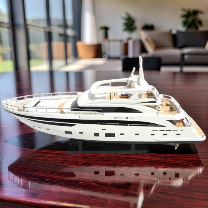 Модель моторной яхты Imperial Princess 68 Модель моторной яхты Imperial Princess 68